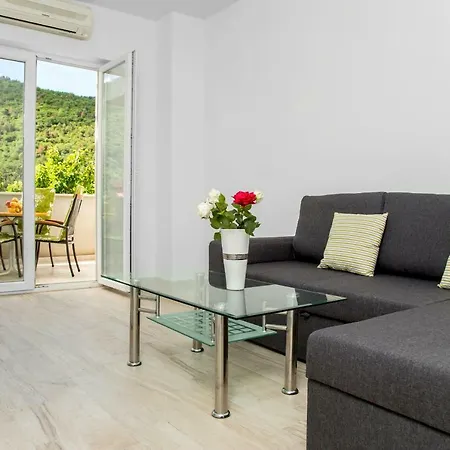 Dubravka Apartmani *